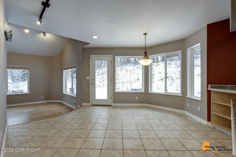 26045 Log Cabin Cir, Eagle River, AK 99577 photo 16