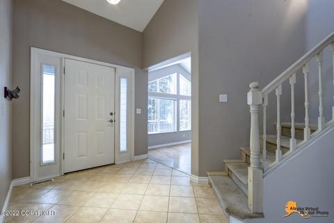 26045 Log Cabin Cir, Eagle River, AK 99577 photo 3