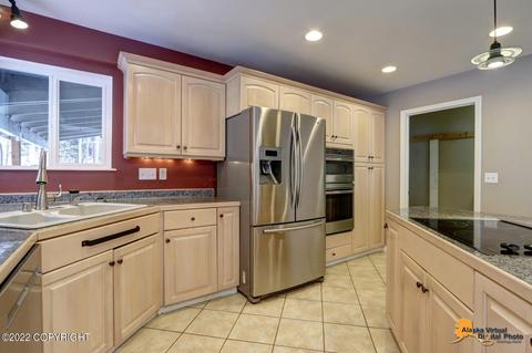 26045 Log Cabin Cir, Eagle River, AK 99577 photo 20