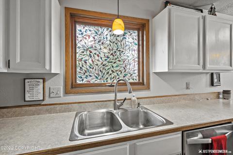 17324 Adams Ln, Eagle River, AK 99577 photo 13