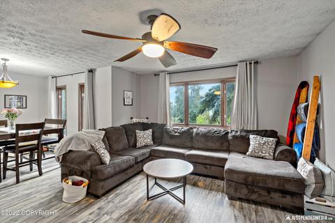 17324 Adams Ln, Eagle River, AK 99577 photo 6