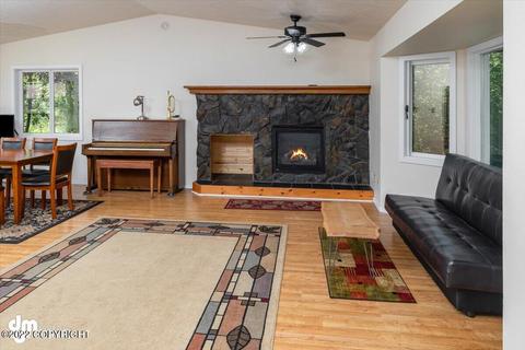 2100 E Village Loop, Wasilla, AK 99654 photo 13
