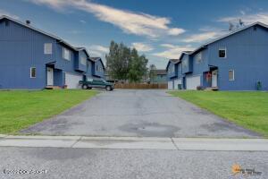 2030 E 74th Ave # 4C, Anchorage, AK 99507 photo 2