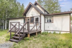 2777 Perimeter Dr, North Pole, AK 99705