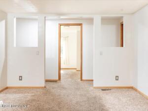 6520 E 10th Ave, Anchorage, AK 99504 photo 4