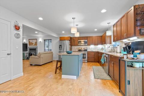 16416 Eleonora St, Eagle River, AK 99577 photo 10
