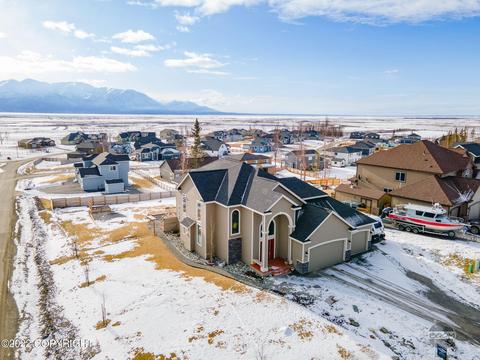 5220 E Loft Cir, Wasilla, AK 99654 photo 3