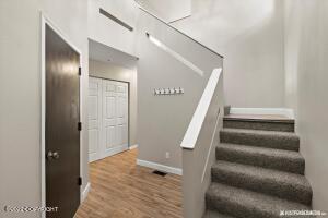8570 Ridgeway Ave, Anchorage, AK 99504 photo 4