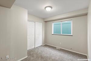 8570 Ridgeway Ave, Anchorage, AK 99504 photo 11