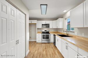 8570 Ridgeway Ave, Anchorage, AK 99504 photo 23