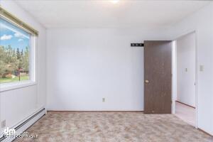 6042 E 21st Ave, Anchorage, AK 99504 photo 20