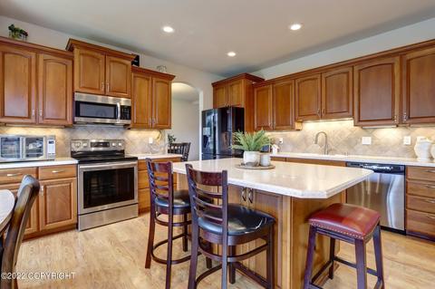 11399 Tulin Park Loop, Anchorage, AK 99516 photo 10