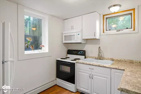 5144 Chena Ave, Anchorage, AK 99508 photo 28