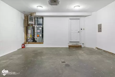 8030 E 32nd Ave, Anchorage, AK 99504 photo 24