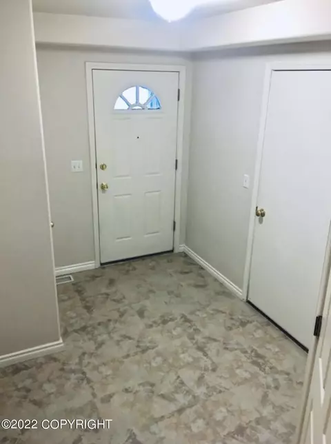 2031 E 75th Ave, Anchorage, AK 99507 photo 31
