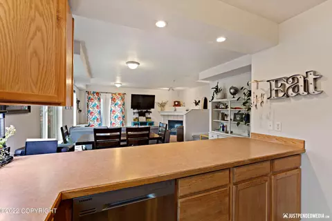2031 E 75th Ave, Anchorage, AK 99507 photo 14
