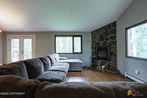 18800 S Kanaga Loop, Eagle River, AK 99577 photo 4