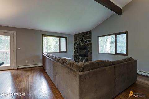 18800 S Kanaga Loop, Eagle River, AK 99577 photo 5