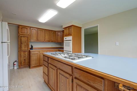 19413 First St, Eagle River, AK 99577 photo 21