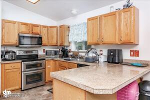 8070 Berry Patch Dr, Anchorage, AK 99502 photo 8