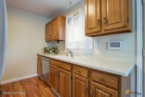 2002 W 47th Ave, Anchorage, AK 99517 photo 19