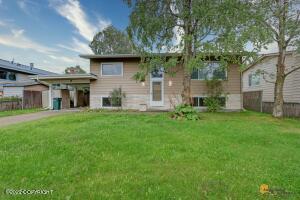 2002 W 47th Ave, Anchorage, AK 99517 photo 3