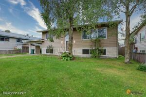 2002 W 47th Ave, Anchorage, AK 99517 photo 2
