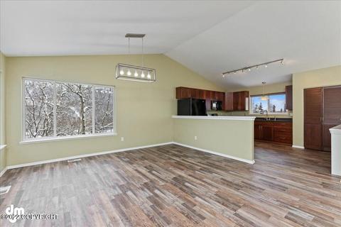 18661 Gibens Cir, Eagle River, AK 99577 photo 8