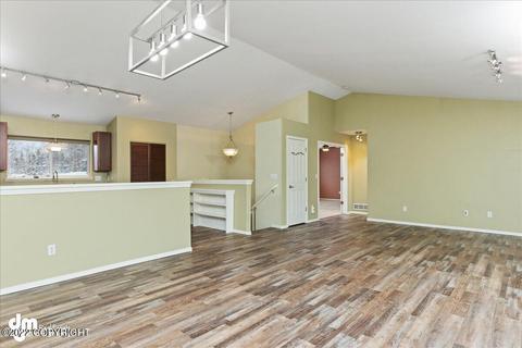 18661 Gibens Cir, Eagle River, AK 99577 photo 7