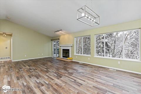 18661 Gibens Cir, Eagle River, AK 99577 photo 4