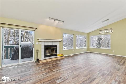 18661 Gibens Cir, Eagle River, AK 99577 photo 5