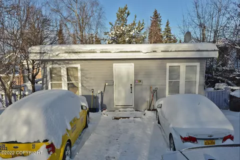 1025 E 11th Ave, Anchorage, AK 99501 photo 2