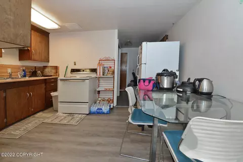 1025 E 11th Ave, Anchorage, AK 99501 photo 5