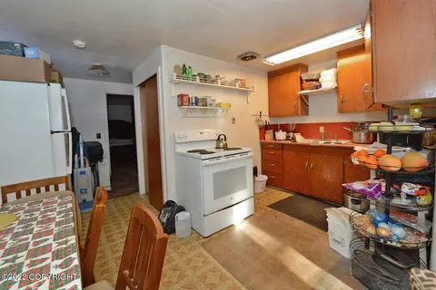 1025 E 11th Ave, Anchorage, AK 99501 photo 3