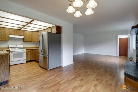 19309 Priblof Loop, Eagle River, AK 99577 photo 6