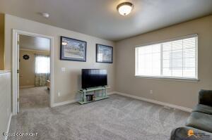 6444 E 10th Ave, Anchorage, AK 99504 photo 24