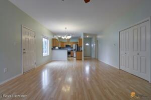 5722 Big Bend Loop, Anchorage, AK 99502 photo 12