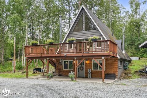 21223 Jayhawk Dr, Chugiak, AK 99567 photo 2