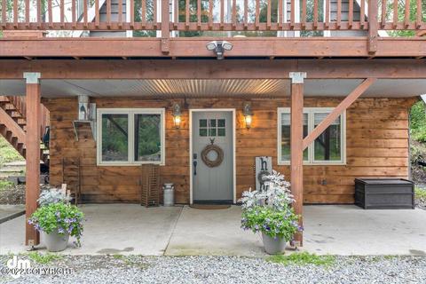 21223 Jayhawk Dr, Chugiak, AK 99567 photo 3