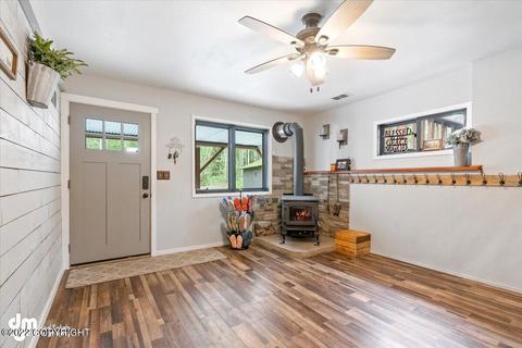 21223 Jayhawk Dr, Chugiak, AK 99567 photo 5