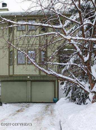 324 E Dowling Rd # 03, Anchorage, AK 99518 photo 2