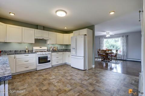 3027 E 68th Ave, Anchorage, AK 99507 photo 20