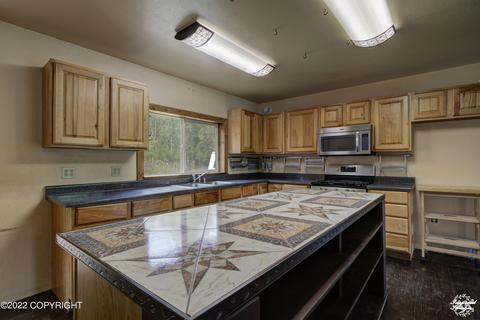 7070 Johnson Rd, Salcha, AK 99714 photo 3