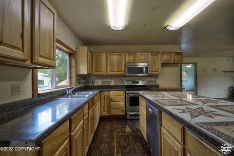 7070 Johnson Rd, Salcha, AK 99714 photo 2