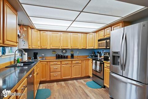 8221 E 20th Ave, Anchorage, AK 99504 photo 19