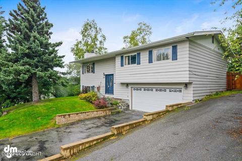 8221 E 20th Ave, Anchorage, AK 99504 photo 4