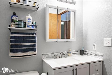 9350 Stuart Cir, Eagle River, AK 99577 photo 4