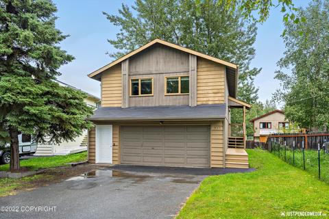 1947 Commodore Dr, Anchorage, AK 99507 photo 3