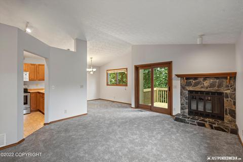 1947 Commodore Dr, Anchorage, AK 99507 photo 7
