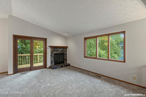 1947 Commodore Dr, Anchorage, AK 99507 photo 6